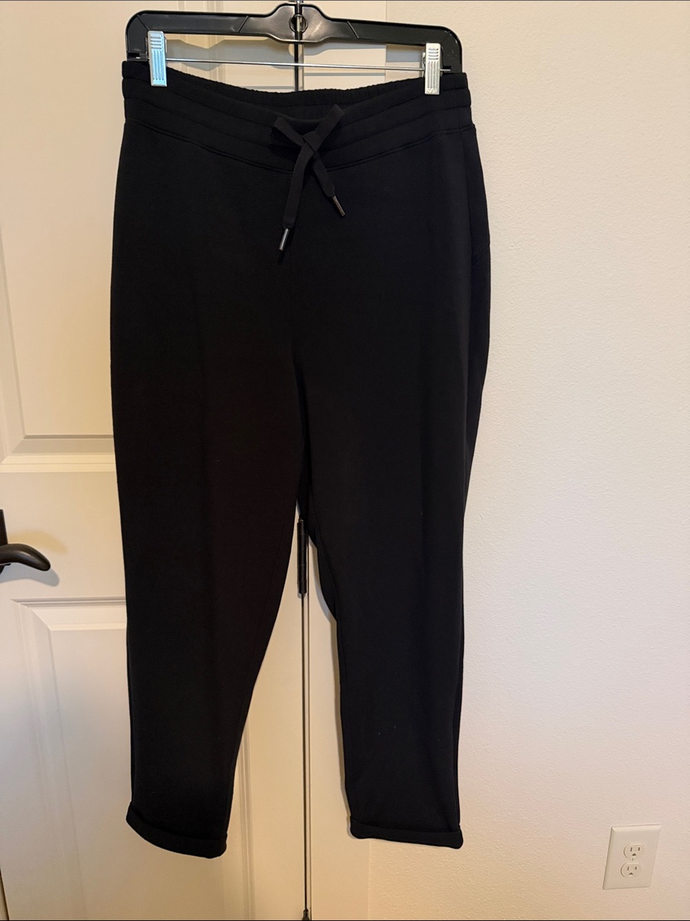 SPANX Black Pull‑On Jogger Pants
